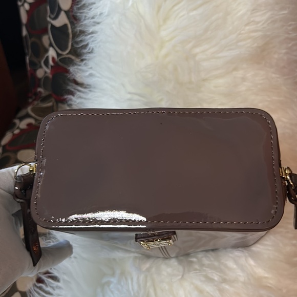Dooney & Bourke Patent Leather Crossbody Bag - Picture 4 of 14